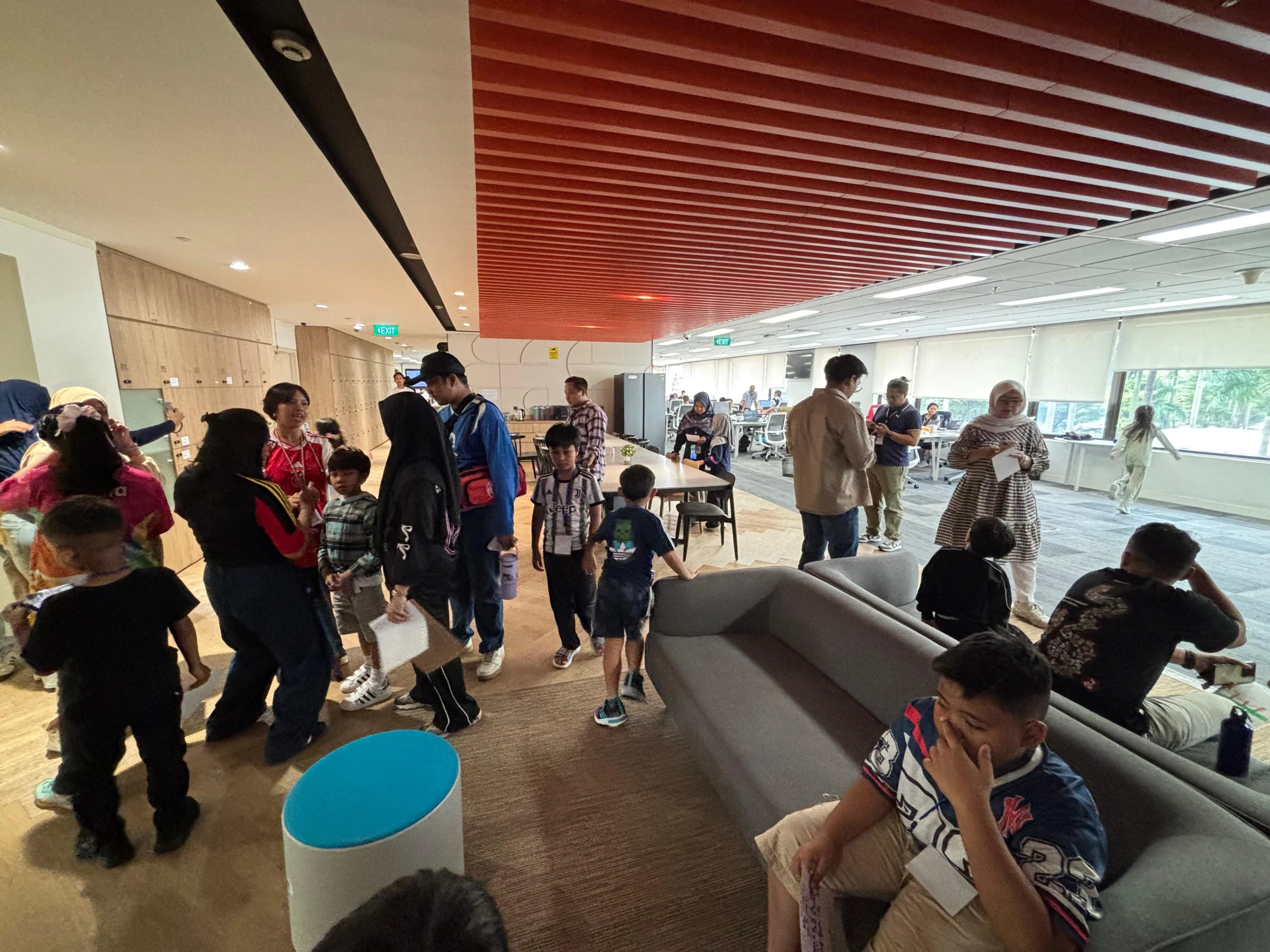 Office Tour Allianz Indonesia Children Visit-1