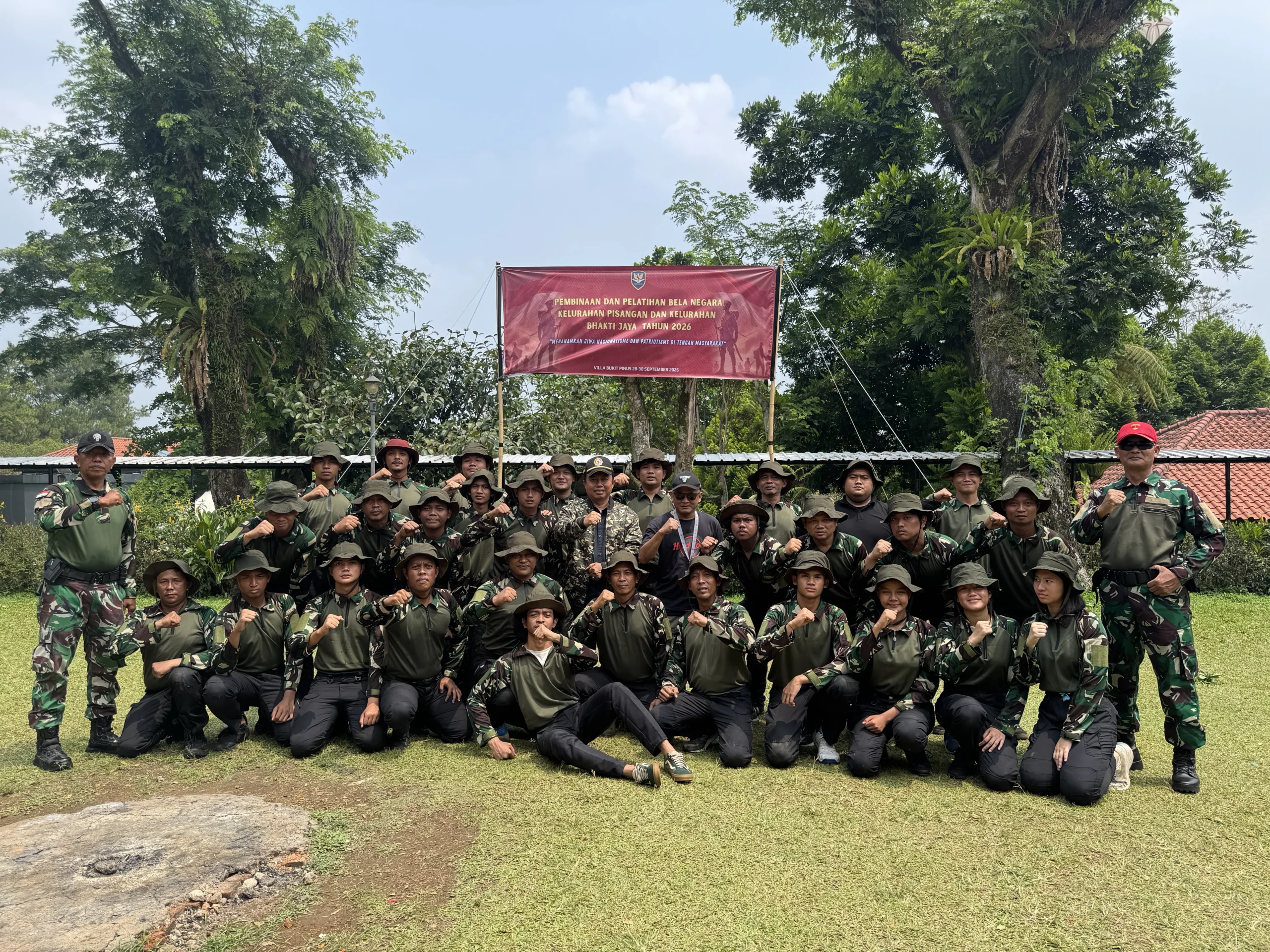 Peserta dan crew dalam dokumentasi Bela Negara Kesbangpol Batch 3 2026 di Bogor